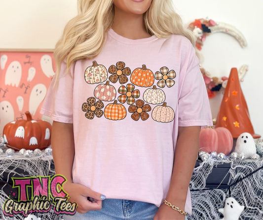 Pumpkins & Flowers tee on Blossom Comfort Colors