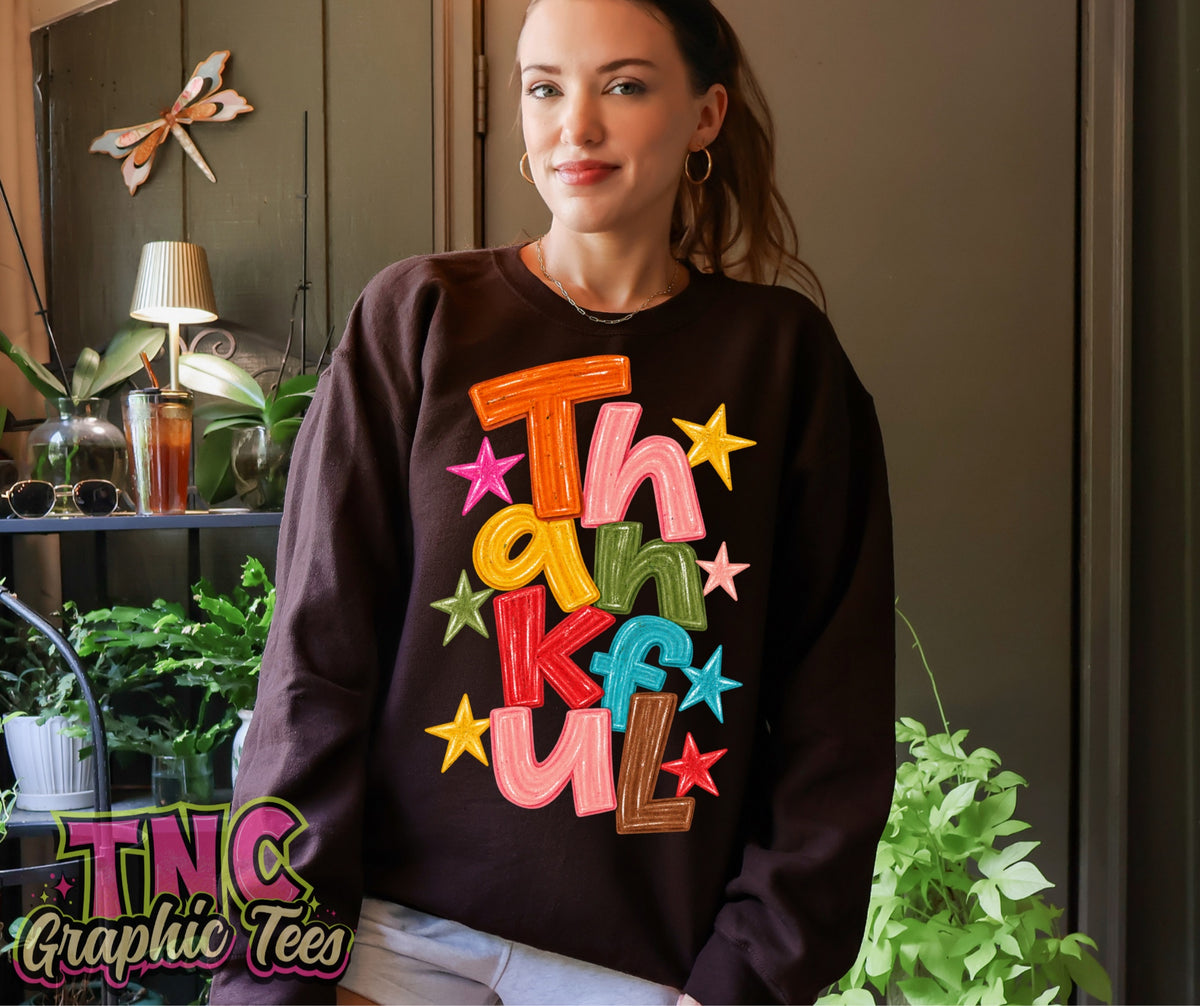 Thankful crewneck on Espresso Gildan